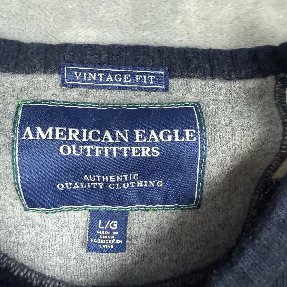 American Eagle Outfitters Vintage Fit Sweater Mens L Navy White Striped Wool